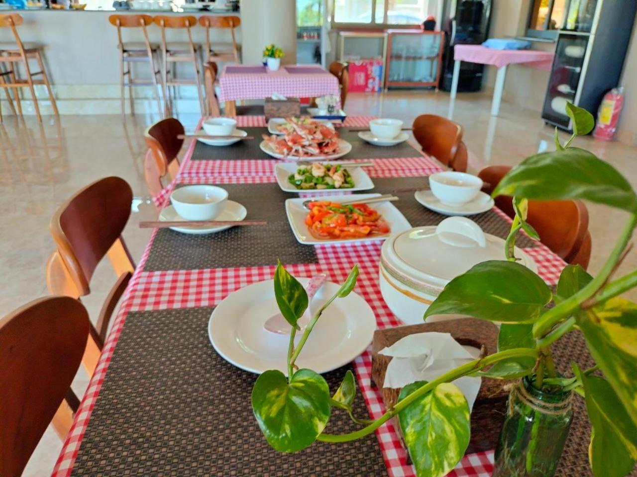 Riviera Hotel & Resort קפ מראה חיצוני תמונה