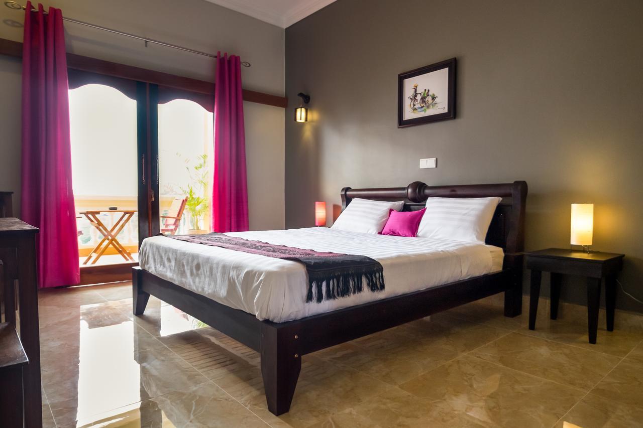 Riviera Hotel & Resort קפ מראה חיצוני תמונה