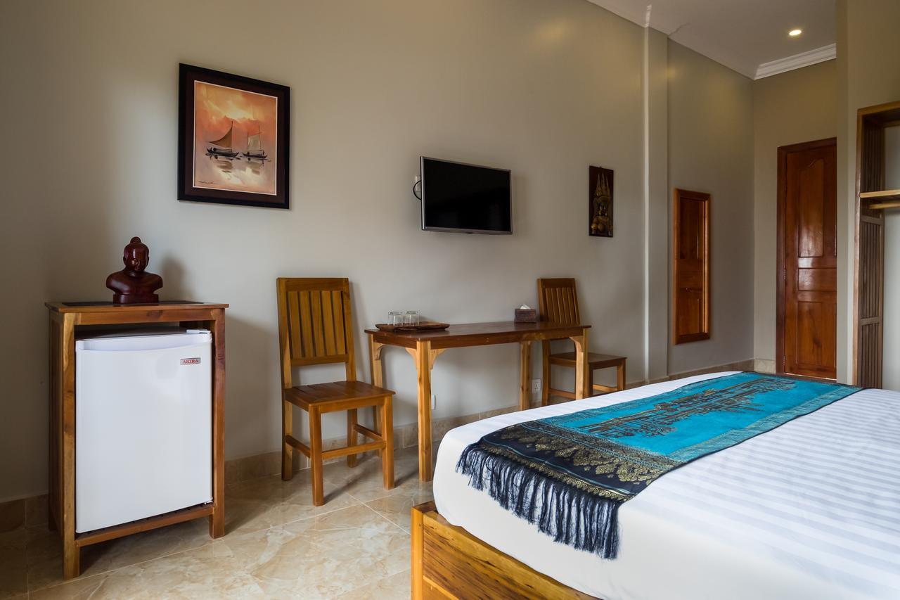 Riviera Hotel & Resort קפ מראה חיצוני תמונה